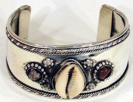 Bracelet2001z.jpg