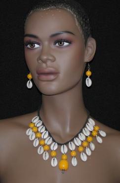  Cowry shell Necklace Set