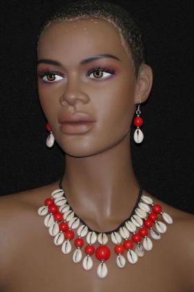 Cowry shell Necklace Set